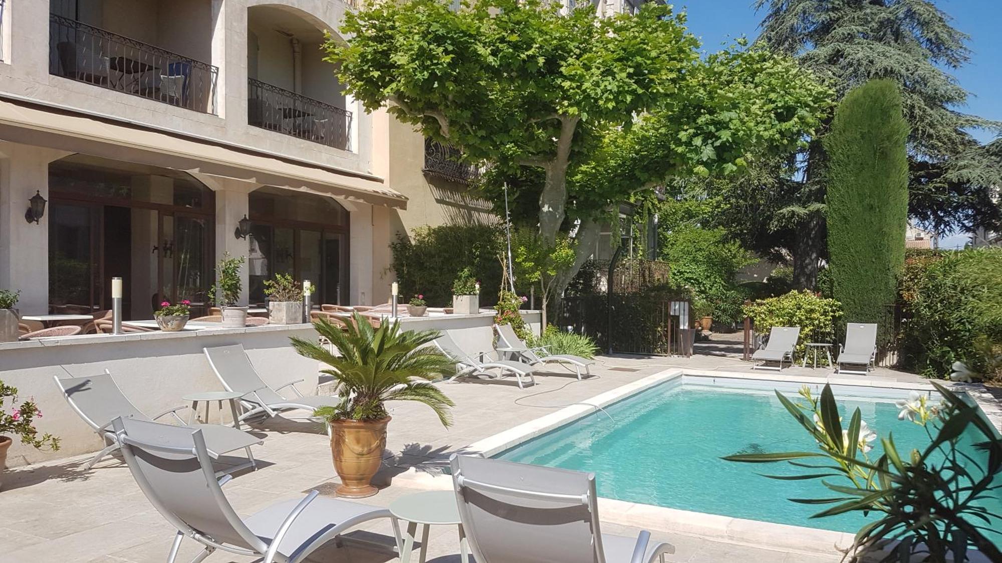Hotel Le Castelet des Alpilles à Saint-Rémy-de-Provence Extérieur photo