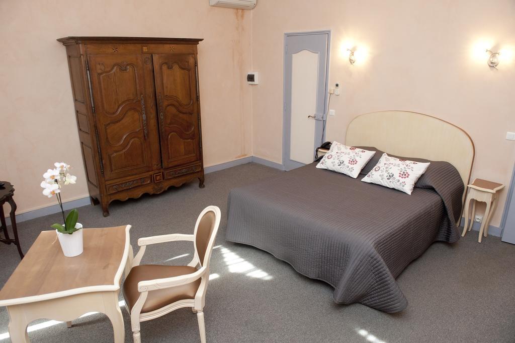 Hotel Le Castelet des Alpilles à Saint-Rémy-de-Provence Extérieur photo